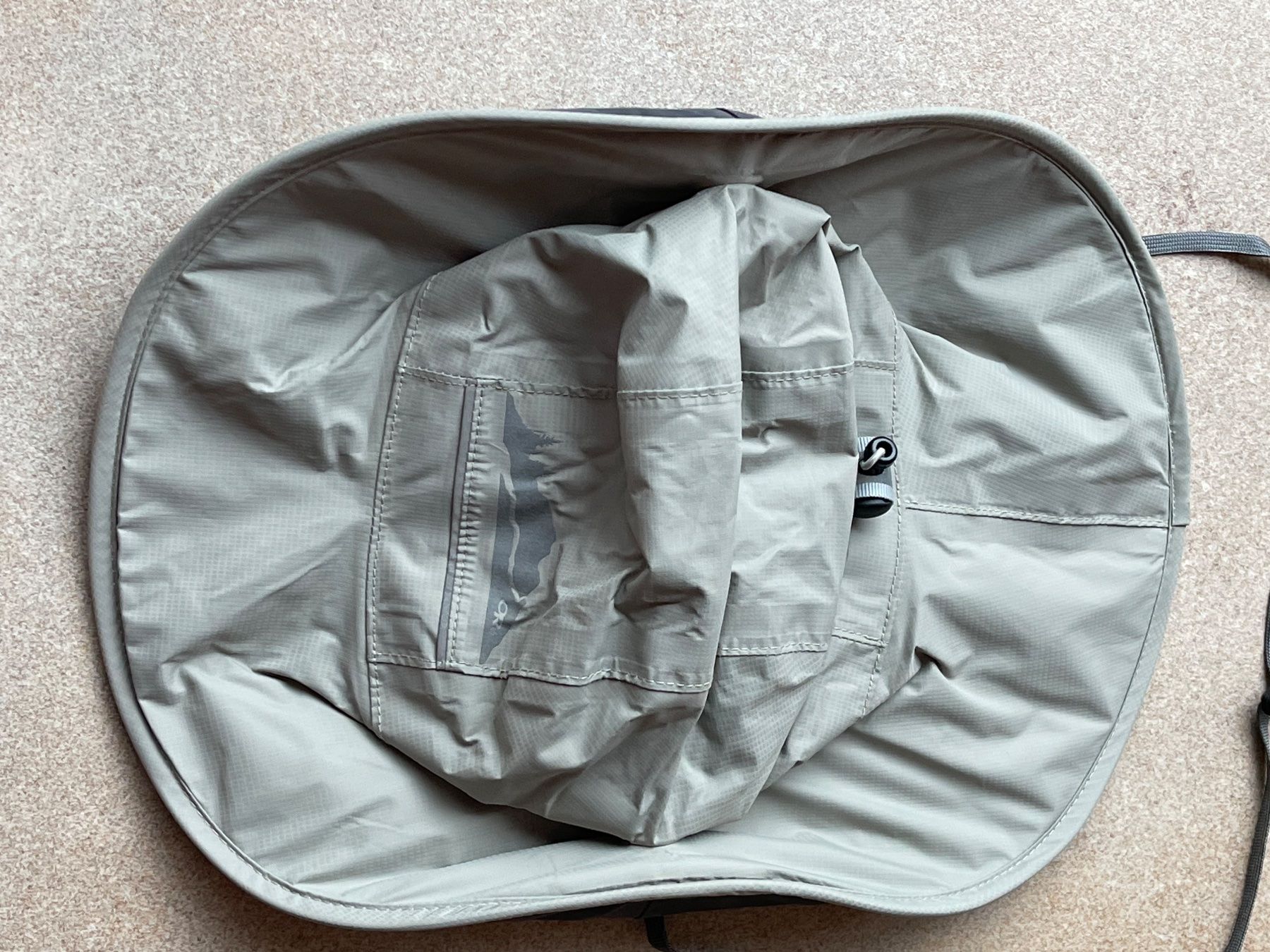 Outdoor Research Copricapi, berretti & cappellini: OR Regenhut S, 50cm Kind – Usato da Muttenz venduto da Susanne81002