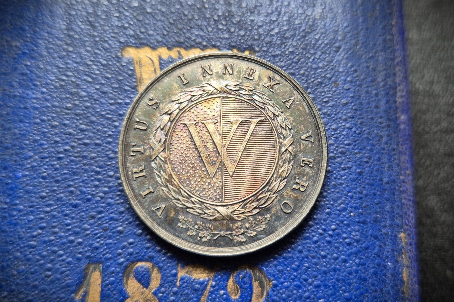 Medaglie: Schulprämie: VEVEY 1872 (mit Etui) – Usato da Zürich venduto da brinkosos 1