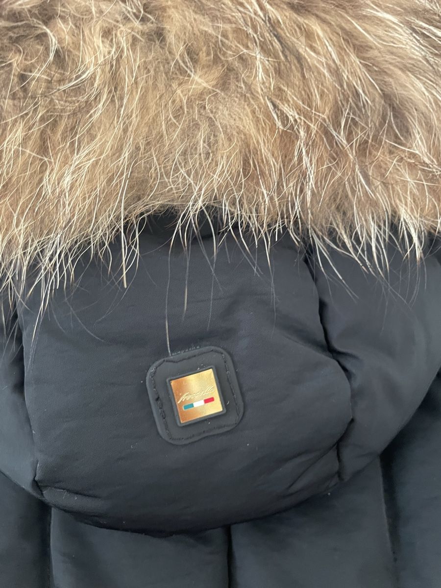 Vestes: Froccella Winterjacke mit Echtfell Gr. 34 – Neuf (Voir description) à Adliswil par buy_sell_zh 2