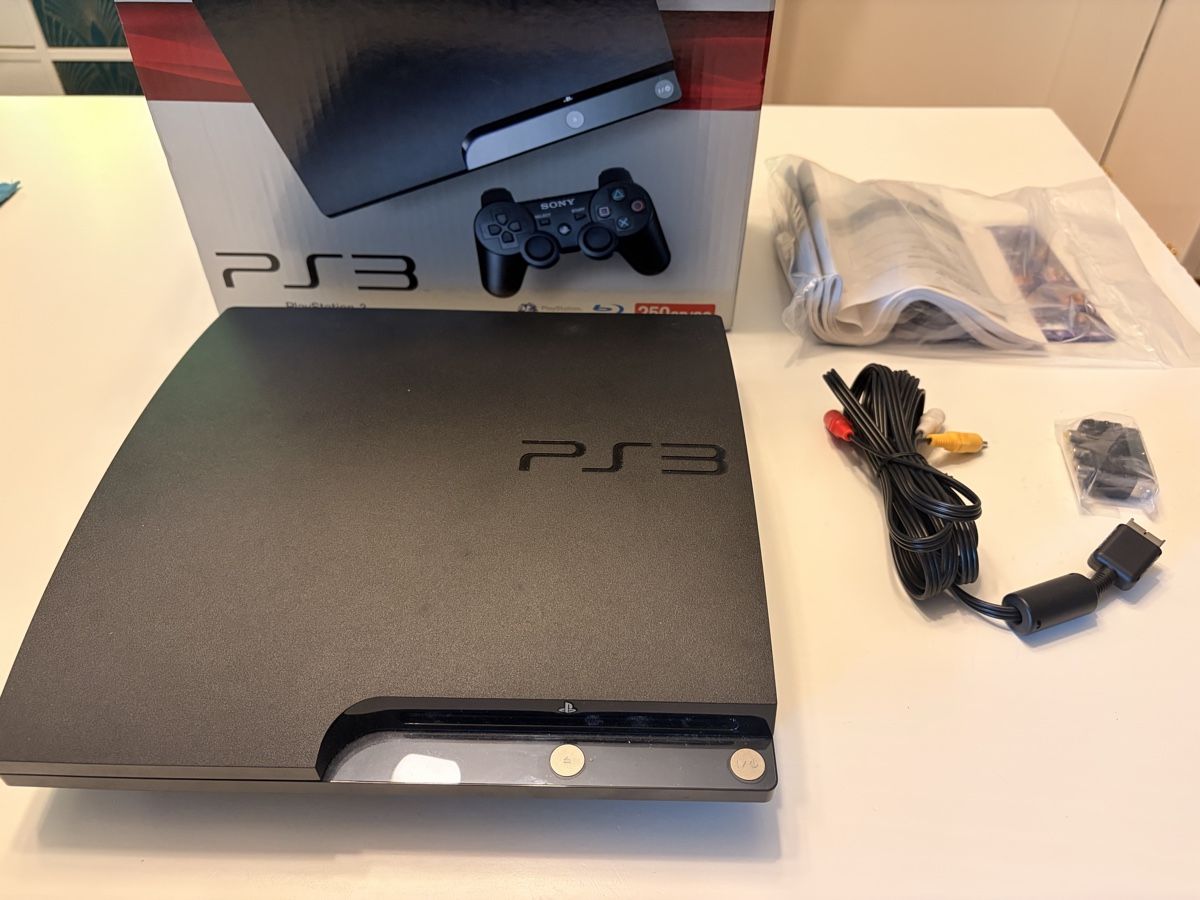 Sony Console: PS3 Slim 250GB – Usato da Urtenen-Schönbühl venduto da joaoferreira 2