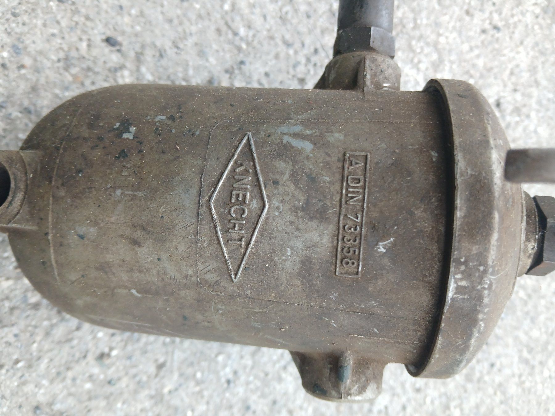 Traktoren: Dieselfilter klein zu Oldtimer Traktoren – Gebraucht aus Landquart von Tractospeed01 2