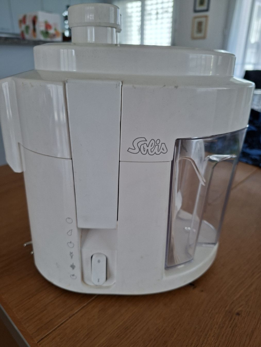 Solis Elettrodomestici da cucina: Solis Entsafter weiss – Usato da Wetzikon ZH venduto da Wetzithal