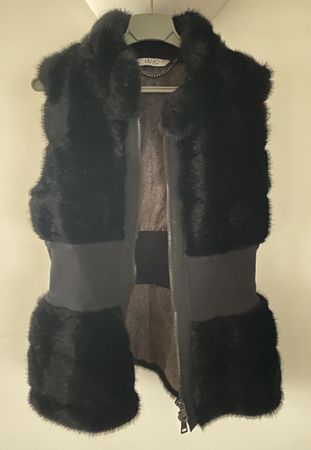 Liu Jo Kunstpelz-Weste, schwarz Gr IT 44 / DE 40/M