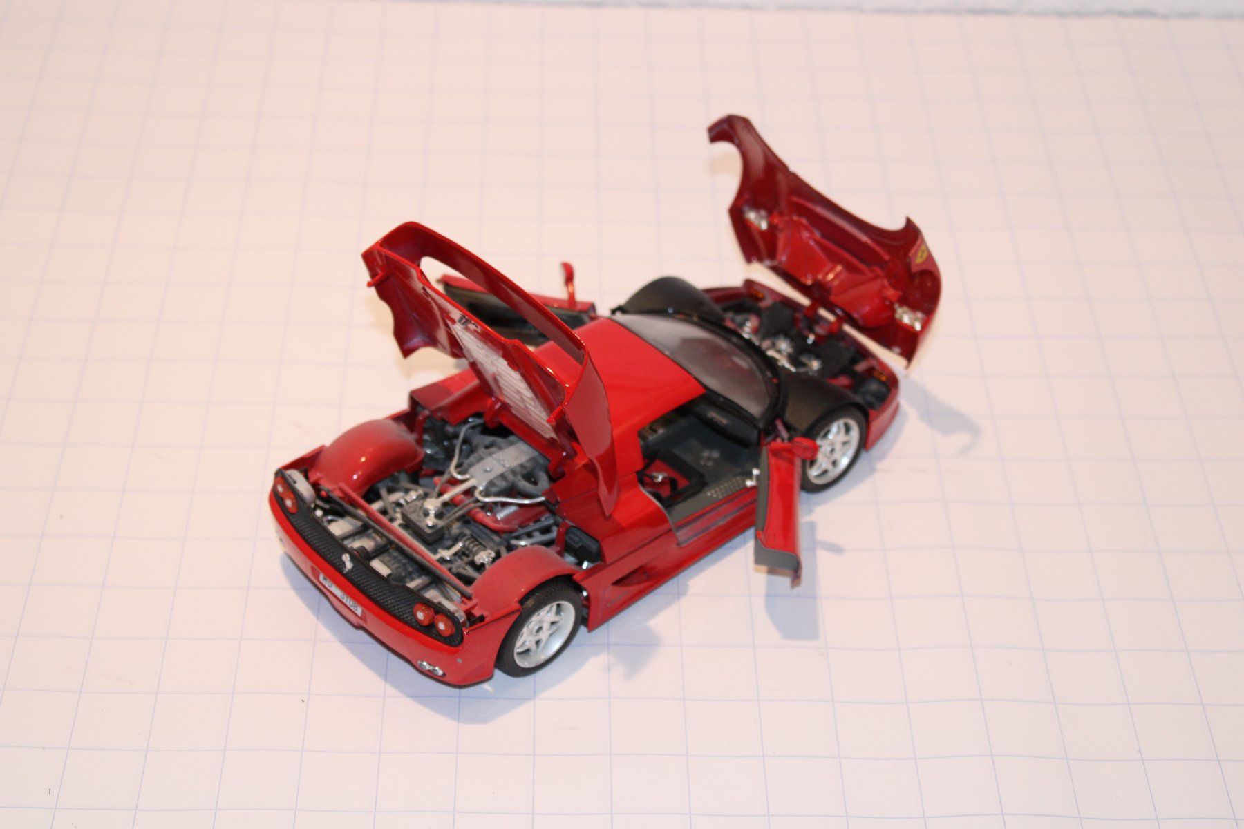 Bburago Modellini d'auto: Ferrari F50 1995 – Usato da Bertschikon Gossau venduto da Singeruwe 1