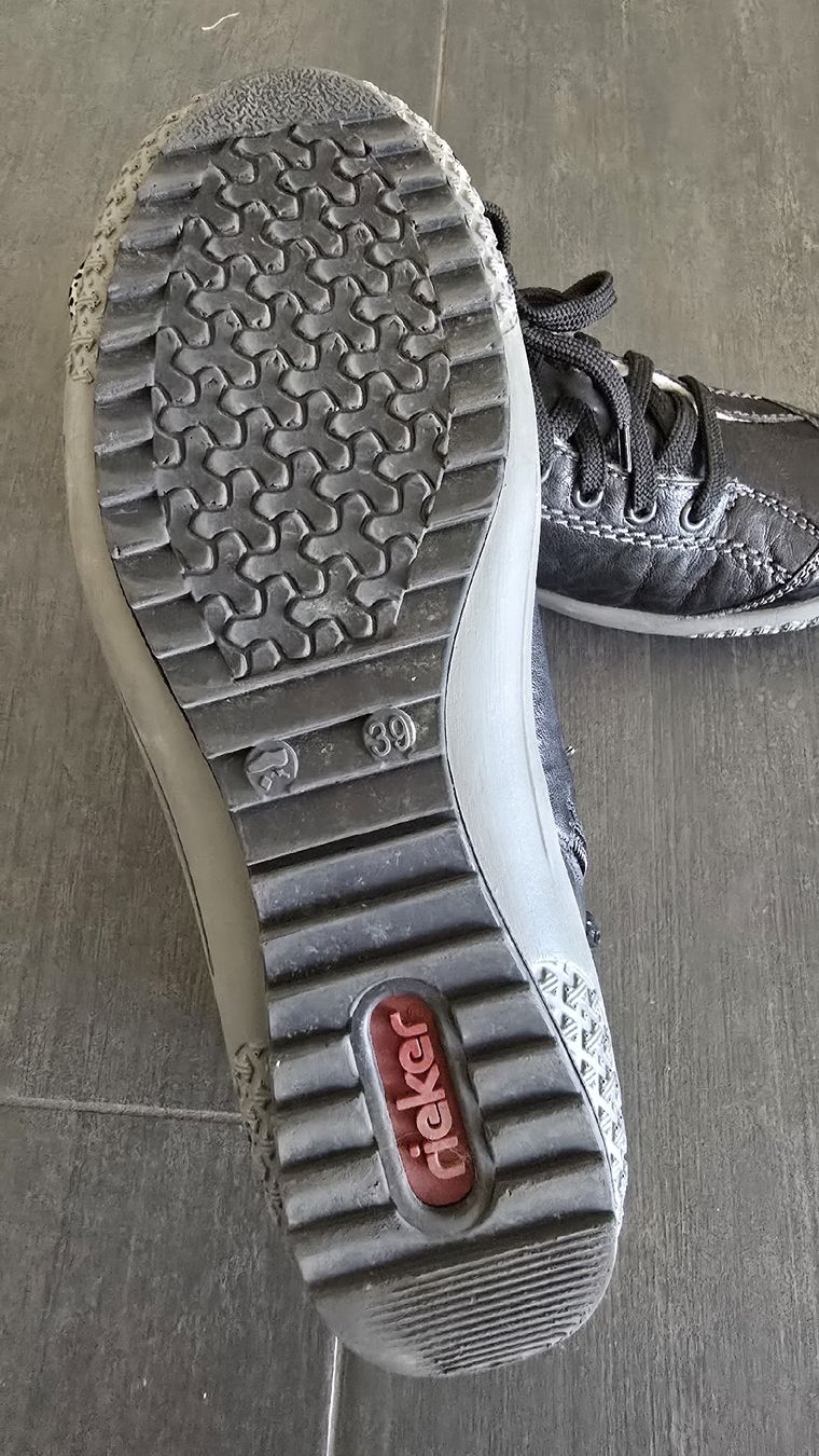 Rieker Damenschuhe: chaussure Riker 39 – Gebraucht aus Estavayer-Le-Lac von zazadavidson 3