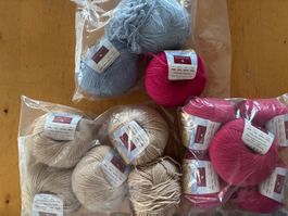 Baby Alpaka Wolle (11x neu / 1x angefangen )