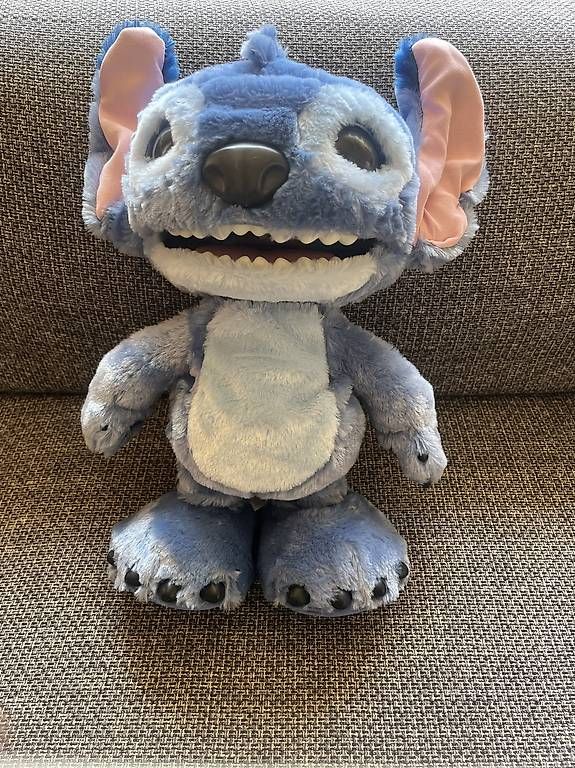 Spielzeuge: Disney Stitch interaktives Plüschtier  – Gebraucht aus Wangen an der Aare von ari74 4