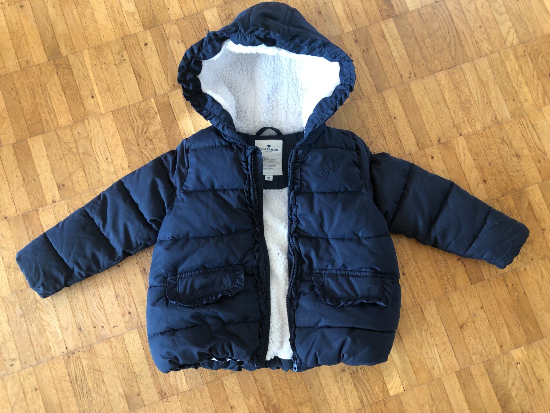 Lotti di vestiti: Kinderkleider Gr.86/92 – Usato da Bassersdorf venduto da sammelfloh 4