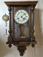 Antike Junghans Wanduhr mit Pendel & Gong