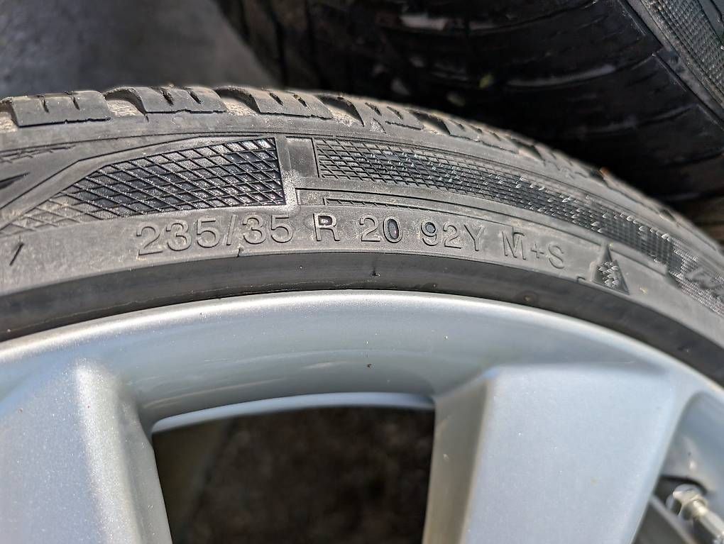 Tesla Cerchioni: 4x Original Tesla Model 3 Felgen 20" – Usato da Schachen b.Herisau venduto da tob_s7fs 4