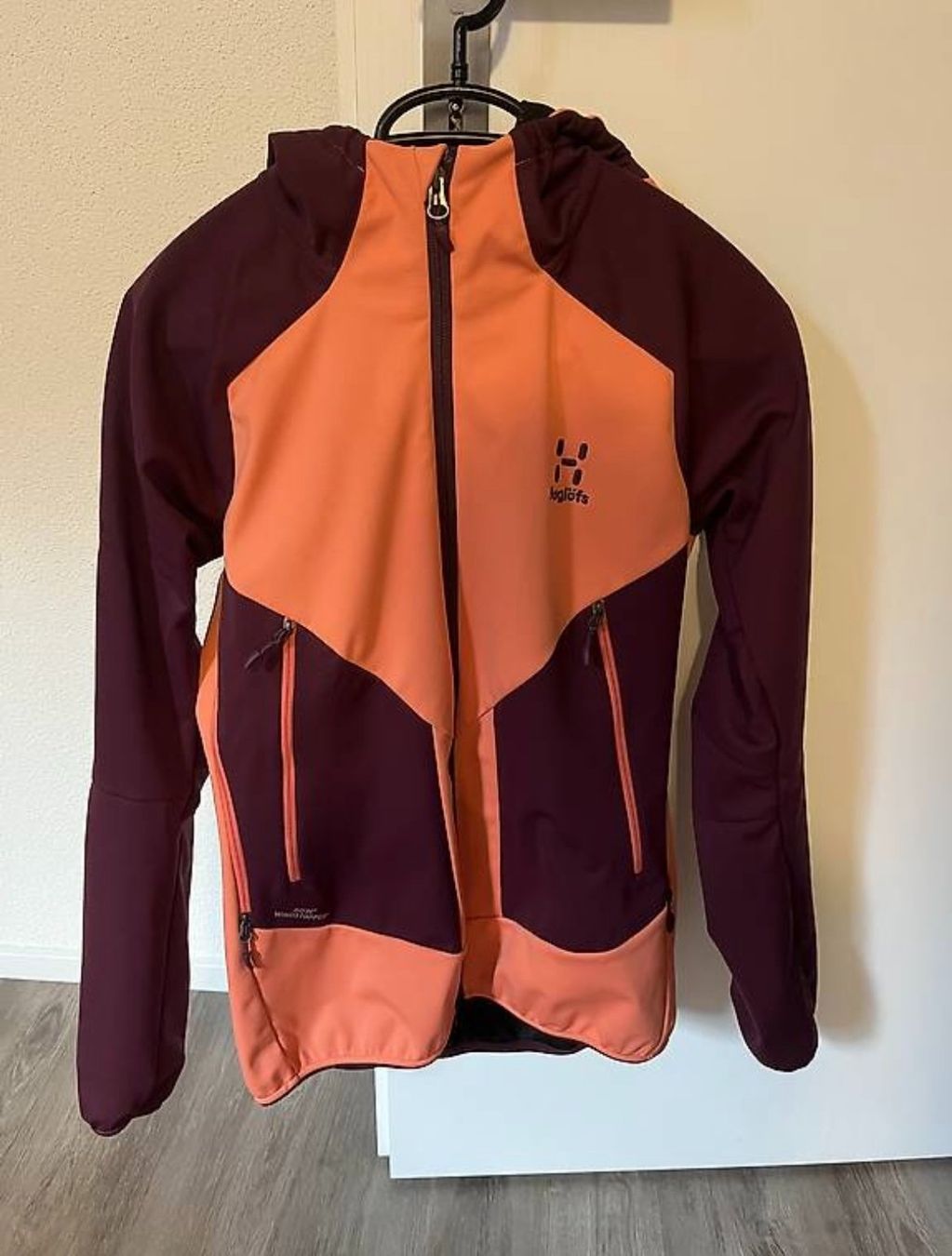 Haglöfs Giacche: Haglöfs Softshell Jacke Damen Grösse S – Usato da Erstfeld venduto da imla_