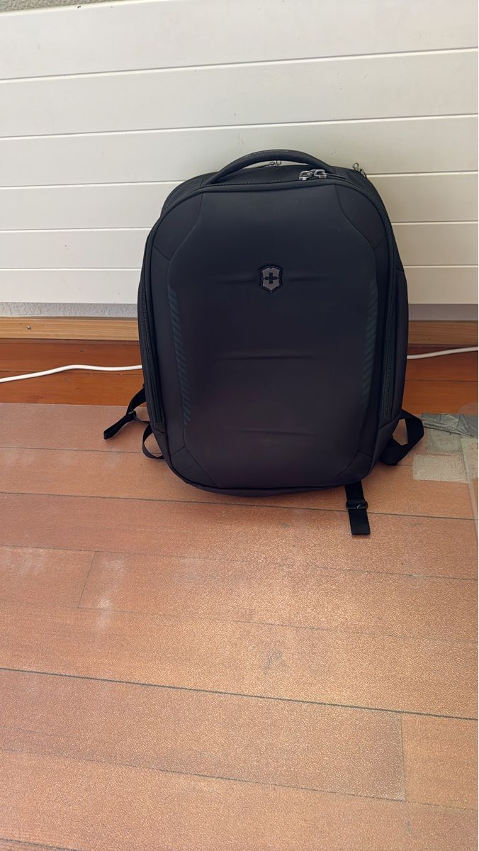 Victorinox Zaini: Victorinox Backpack Rucksack Schwarz Gepolsterte Fächer – Usato da Dättwil AG venduto da mabo61