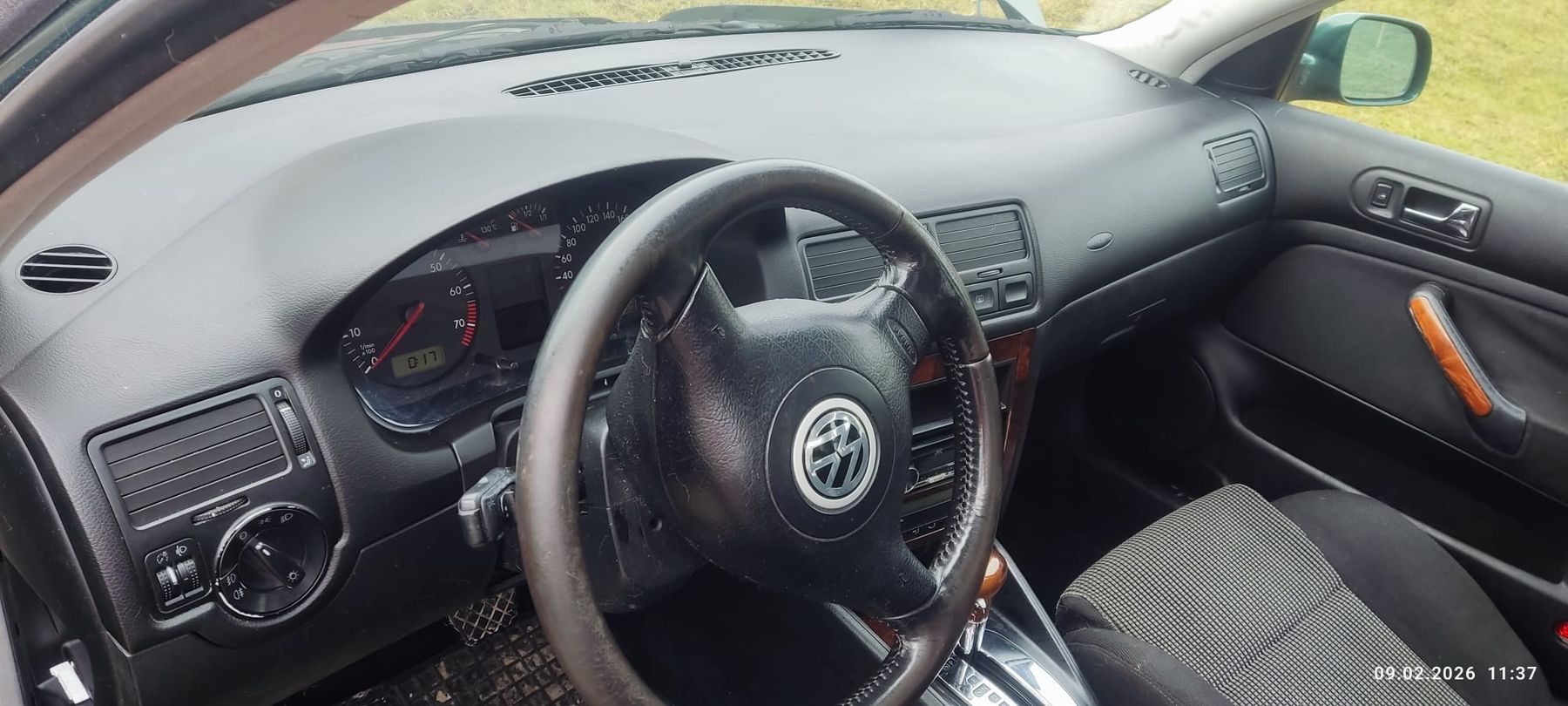VW Automobili: VW Bora V5 2.3 – Usato da Olten venduto da Dragon-Bonsai 4