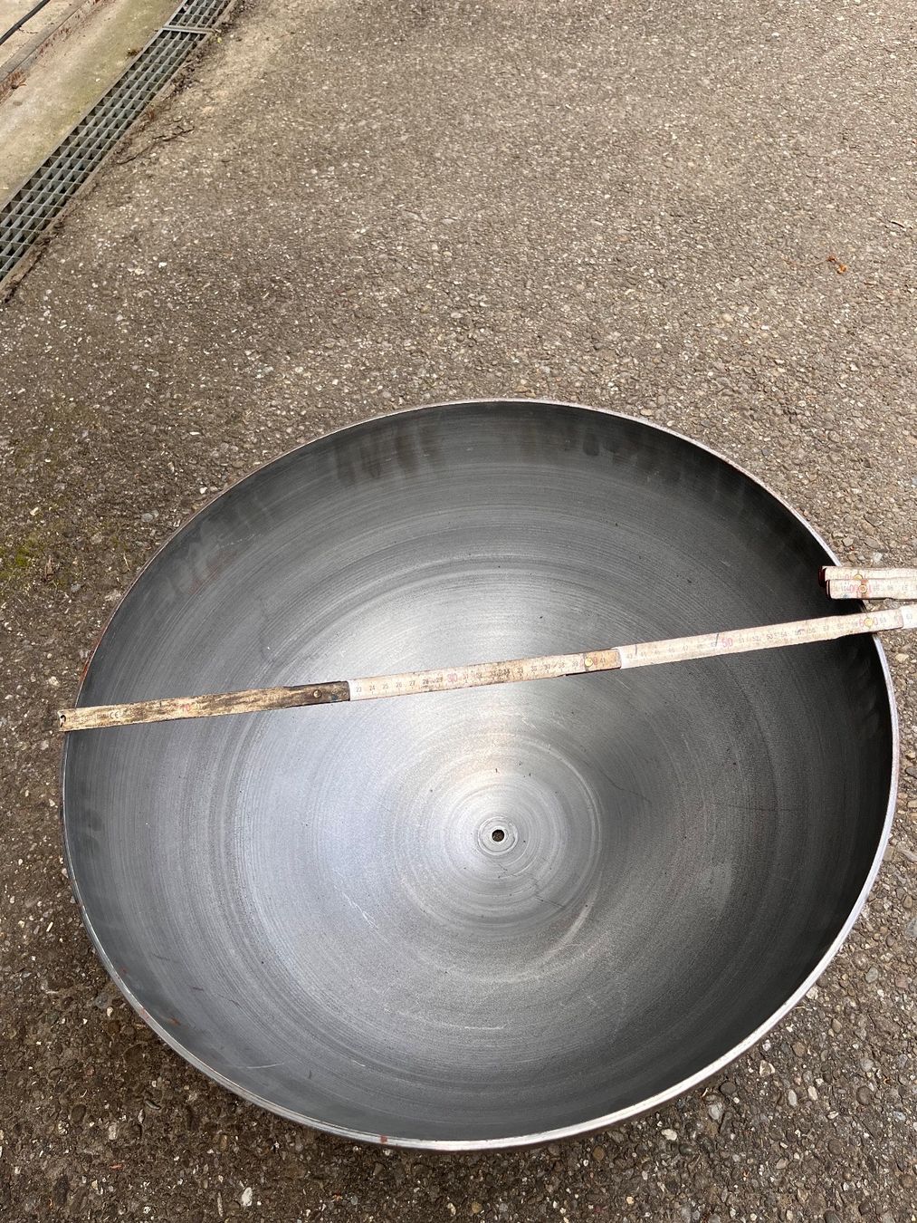 Feuerschale: Feuerschale, Halbkugel, Durchmesser 60cm, Dicke 4mm – Neu und originalverpackt aus Oberwil-Lieli von metal-works 2
