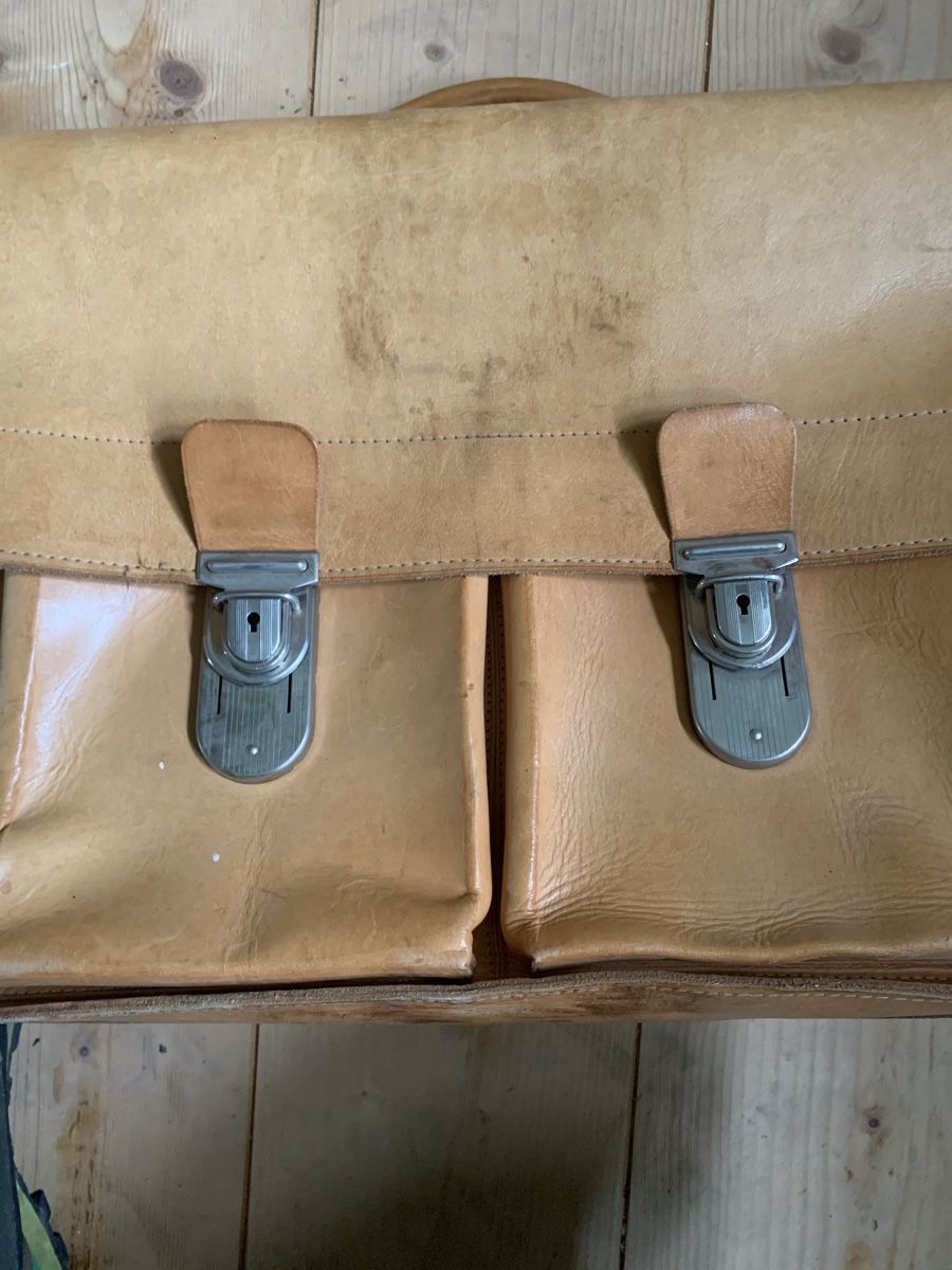 Valigie & Borse: Vintage Ledertasche, Aktentasche – Usato da Grosshöchstetten venduto da juri_pf 2