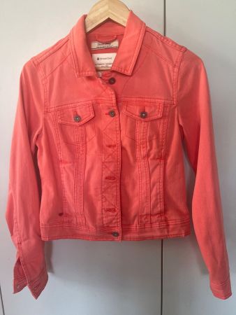 Street On:Jacke Lachsfarben-Trendsetter- Frühling- Grösse 36