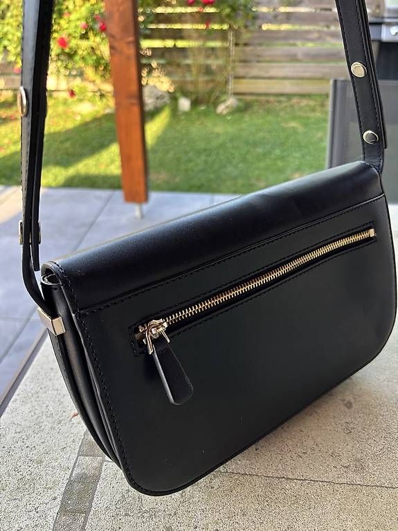 Guess Taschen für Damen: Sac Guess Hensley convertible neuf – Neu (gemäss Beschreibung) aus Perroy von barballalla 1