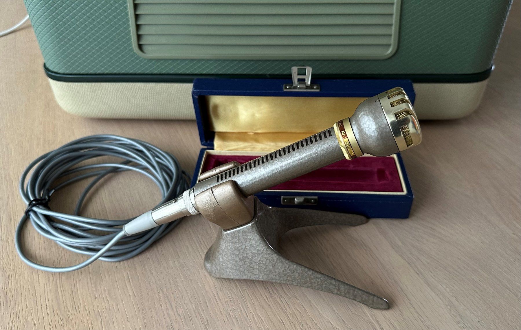 Revox Microfoni: Revox D 19 B/200 Dynamic-Cardioid-Microphone – Nuovo (secondo la descrizione) da Baden venduto da Alexius 6