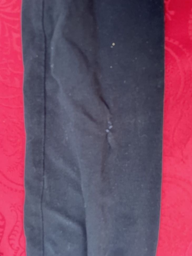 Hosen: Mädchen Leggings schwarz 128 – Gebraucht aus Bergdietikon von antovale 2