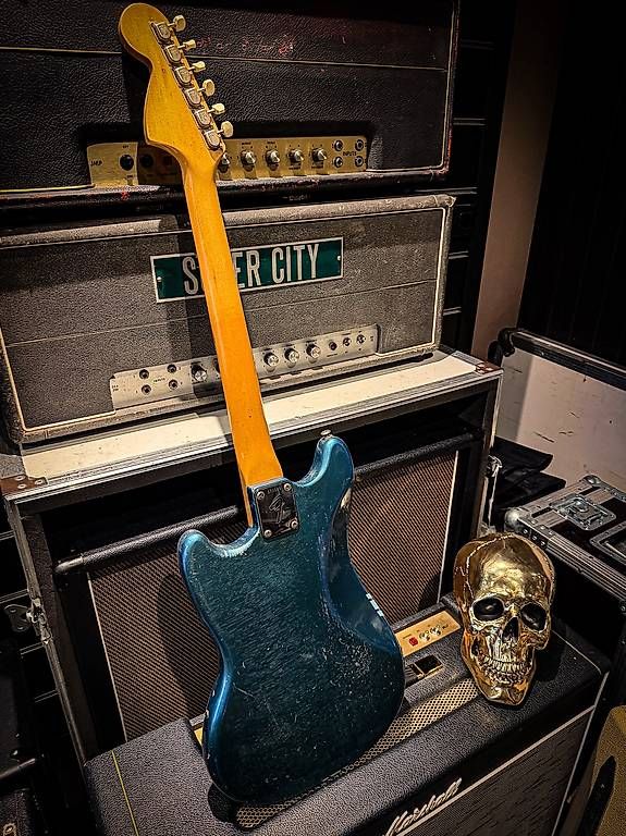 Fender Strumenti musicali: Fender Mustang competition 1973 – Usato da Montreux venduto da Alligator-AMPS 3