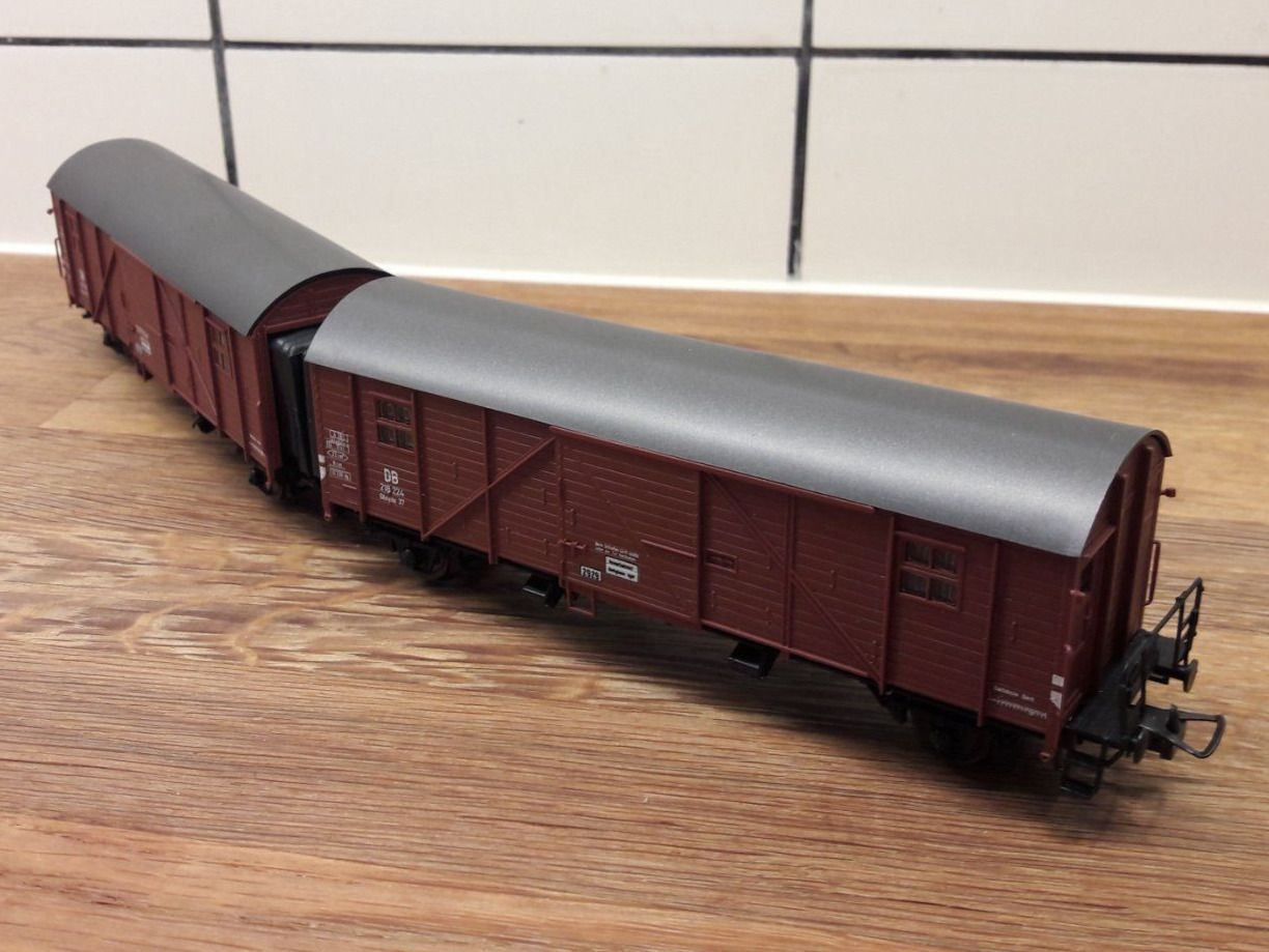 Modellini di ferrovie: Röwa ? HO DC : DB double-wagon couvert "Gllmehs" – Usato da Buttes venduto da Cafe2005 4