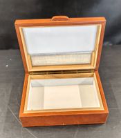 Humidor in Leder eingebunden