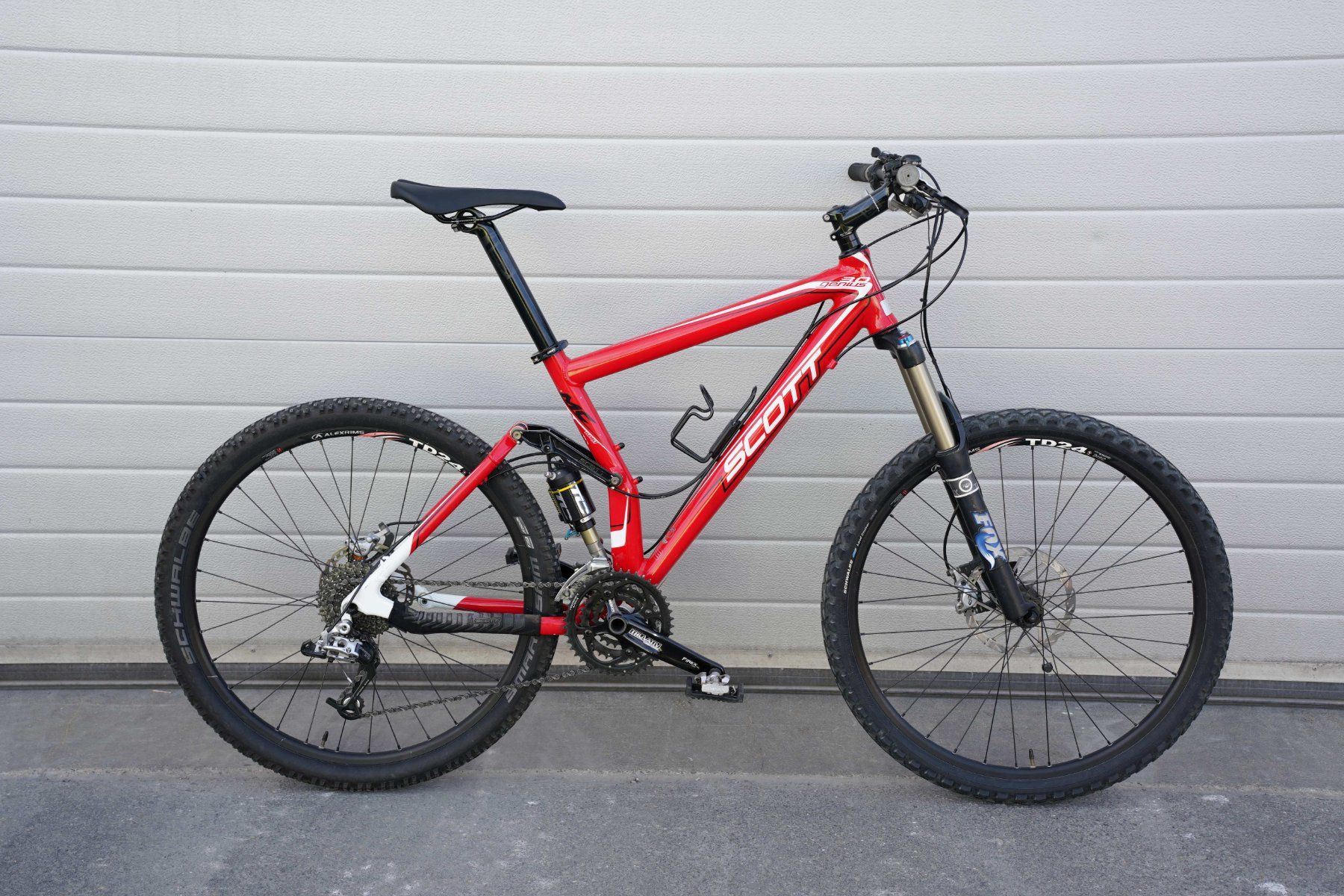 Scott Biciclette: Scott Genius Mountainbike – Usato da Laupen ZH venduto da Foto77