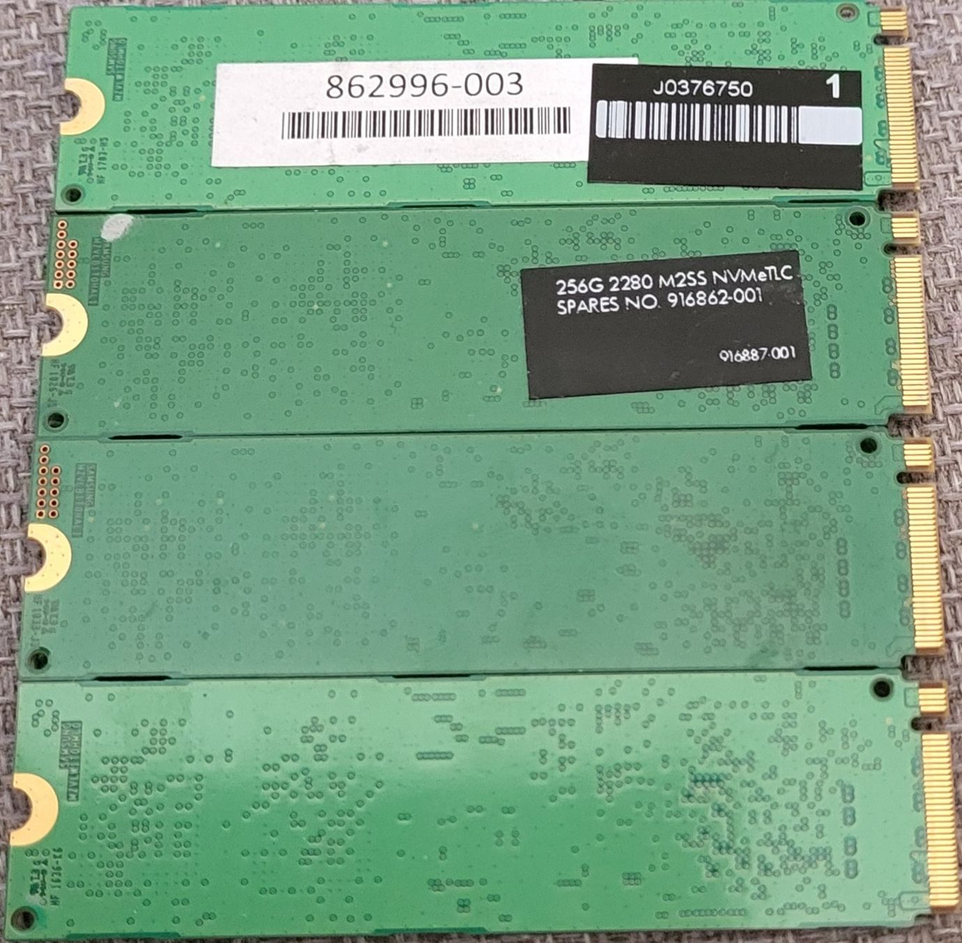Samsung Dischi rigidi: 4×Samsung 256GB M.2 NVMe SSD. – Usato da Zürich venduto da Gulbi1919 1