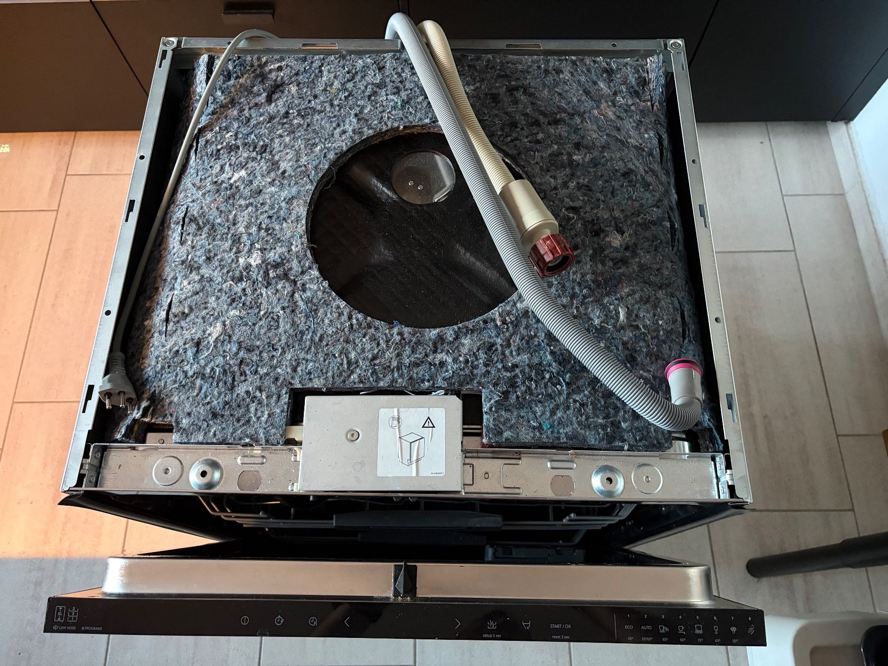 Ikea Lavastoviglie: Geschirrspüler Ikea – Usato da Liestal venduto da gace02 1