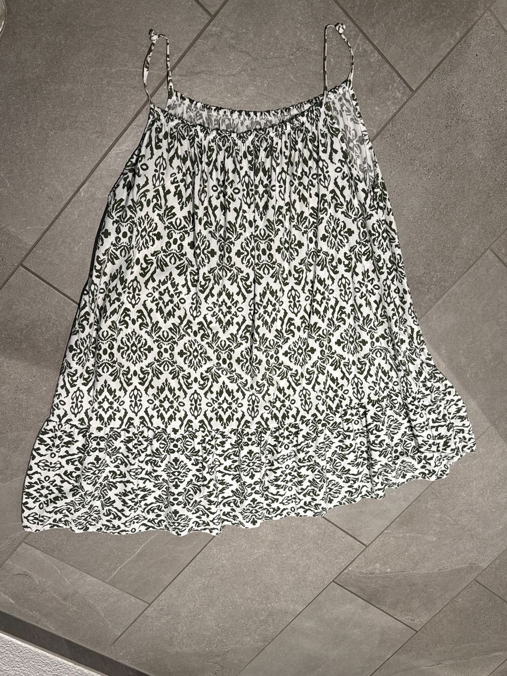 Vestiti: Damen Sommer- Kleid Grösse L/XL – Usato da Amriswil venduto da used2use 1