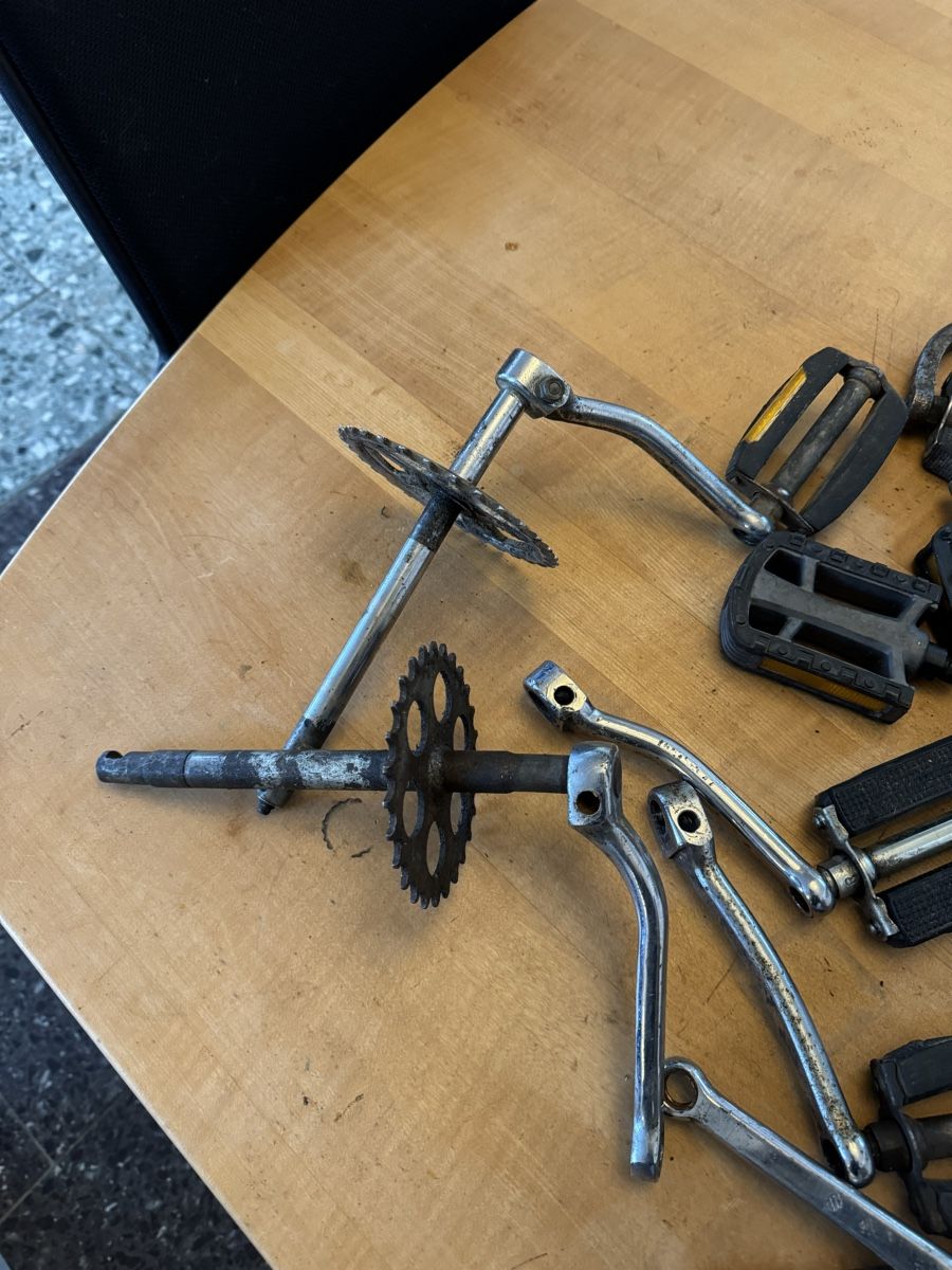 Pièces pour mobylette: Mofa Pedalerie Teile – D'occasion à Dübendorf par Sachs621 4