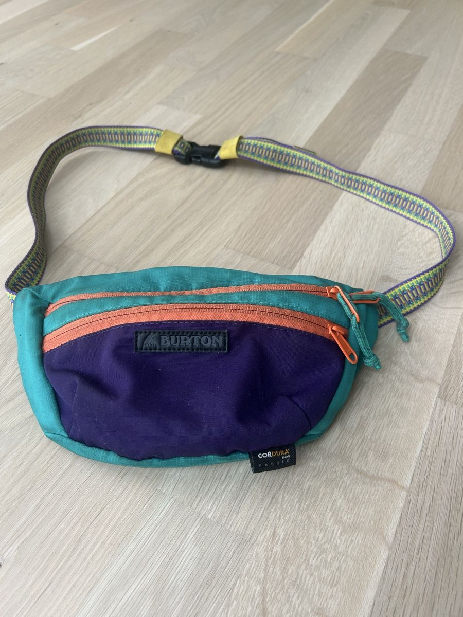Burton Borse: Burton Bauchtasche verschieden Farbig – Nuovo (secondo la descrizione) da Zürich venduto da JN-MZ67676767
