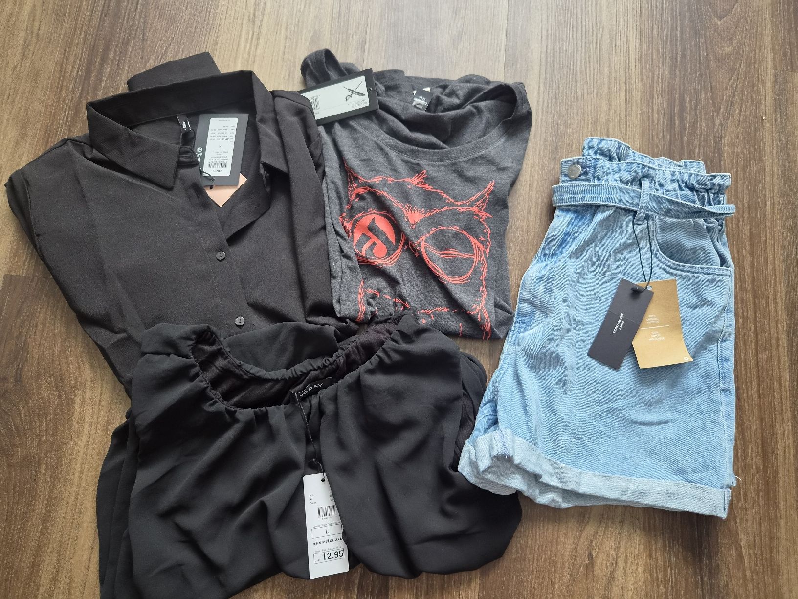 Lotti di vestiti: Kleiderpaket Grösse L NEU – Nuovo (secondo la descrizione) da Altishofen venduto da tammy05
