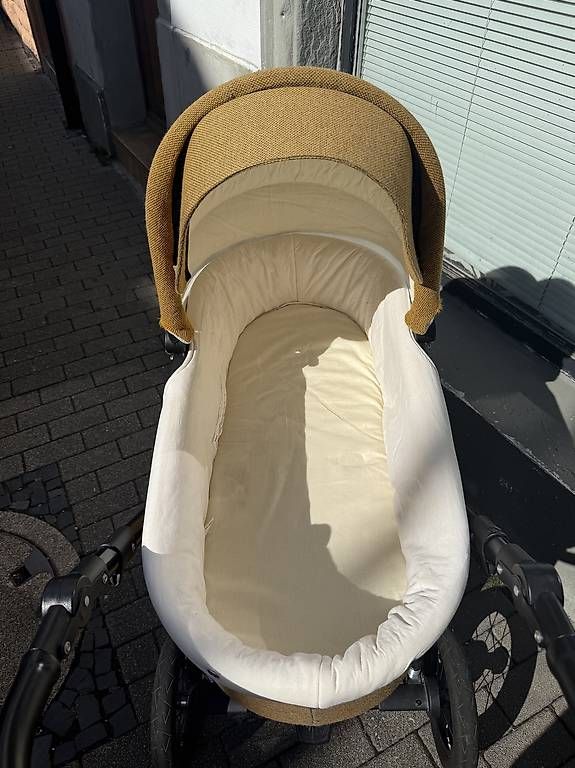 Carrozzine: Kinderwagen Angelcap  – Usato da Hugelshofen venduto da SELABE 2
