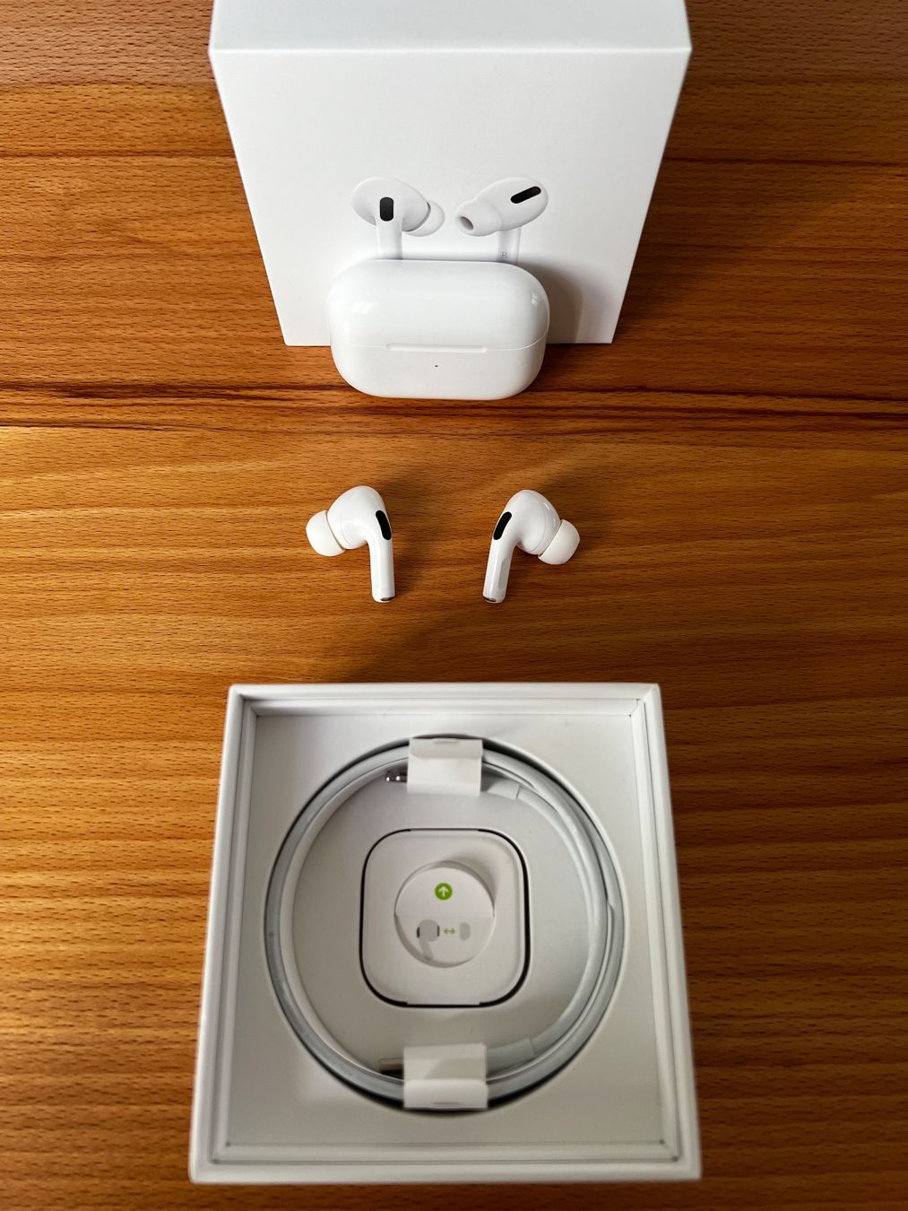Apple Headsets: Airpods Pro 1. Generation – Gebraucht aus Erstfeld von  2