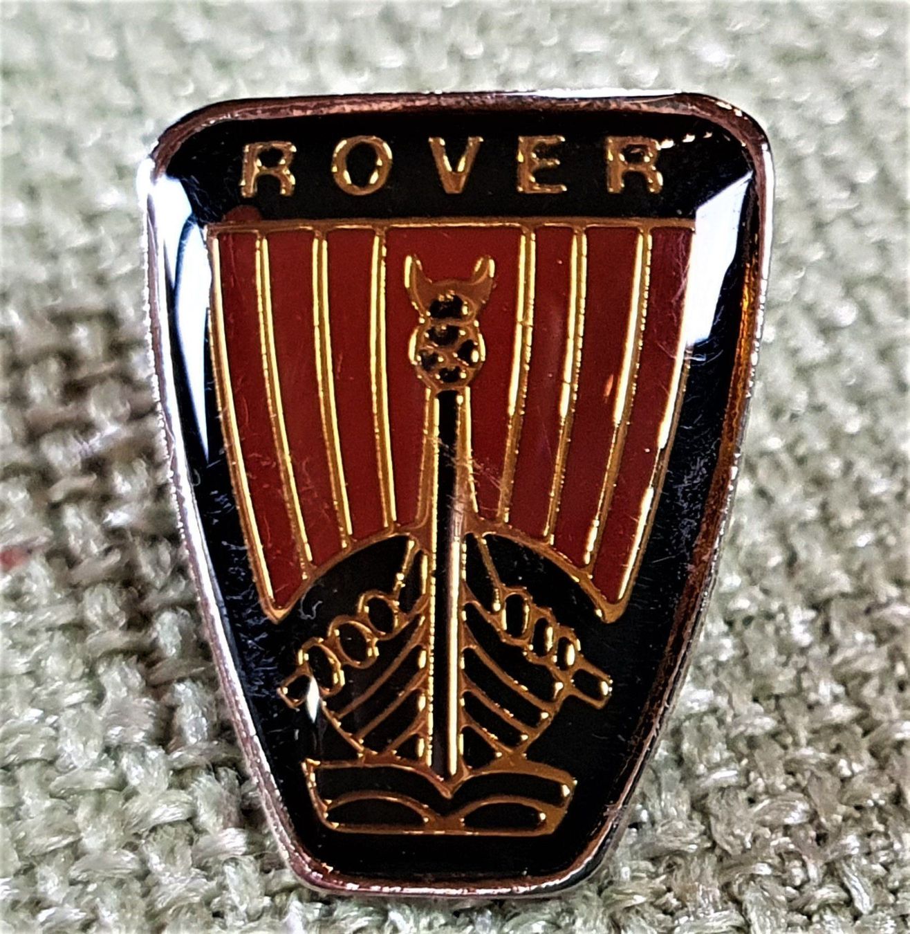 Rover Plaketten & Abzeichen: B518 - Pin Rover Logo Emblem Wikinger – Gebraucht aus Reinach BL von Boston-Verkauf