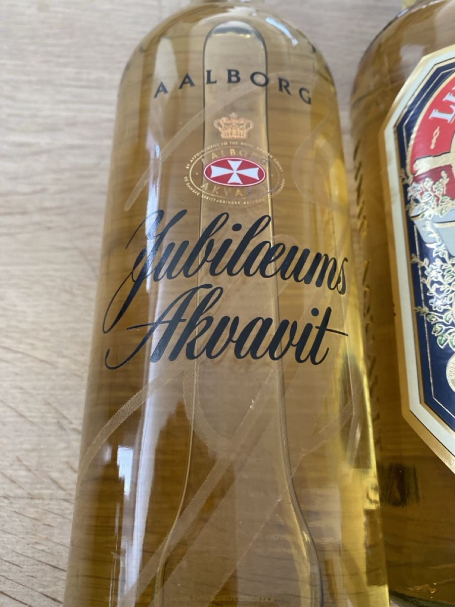 Bevande alcoliche: Aalborg Akvavit & Co. 4 Flaschen, ungeöffnet  – Nuovo (secondo la descrizione) da Murten venduto da Defender10 1
