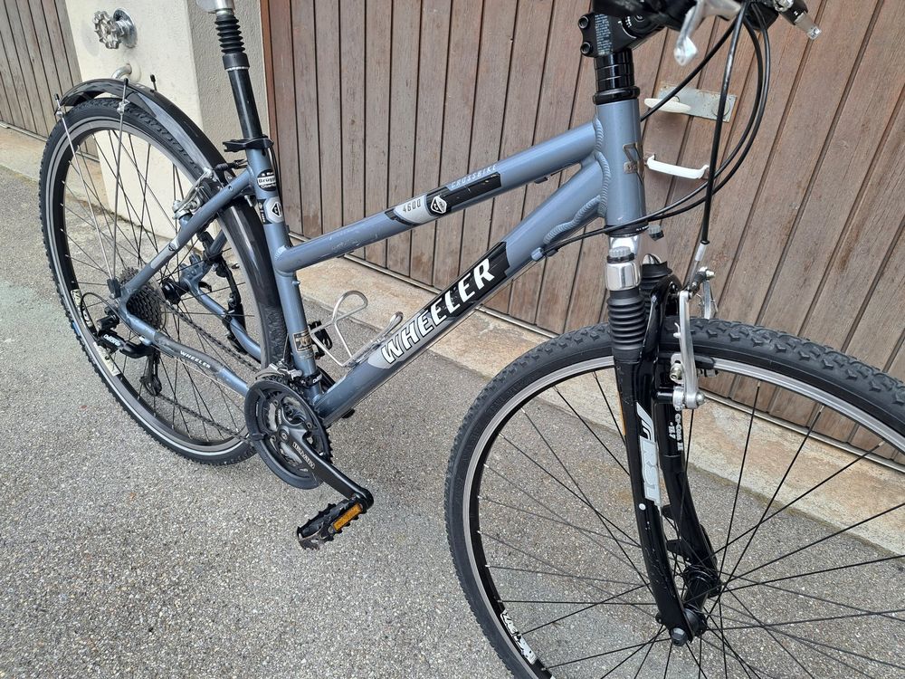 wheeler trekking bike