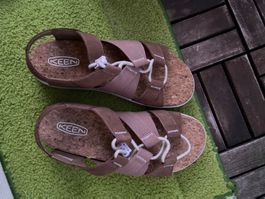 keen sandalen 39