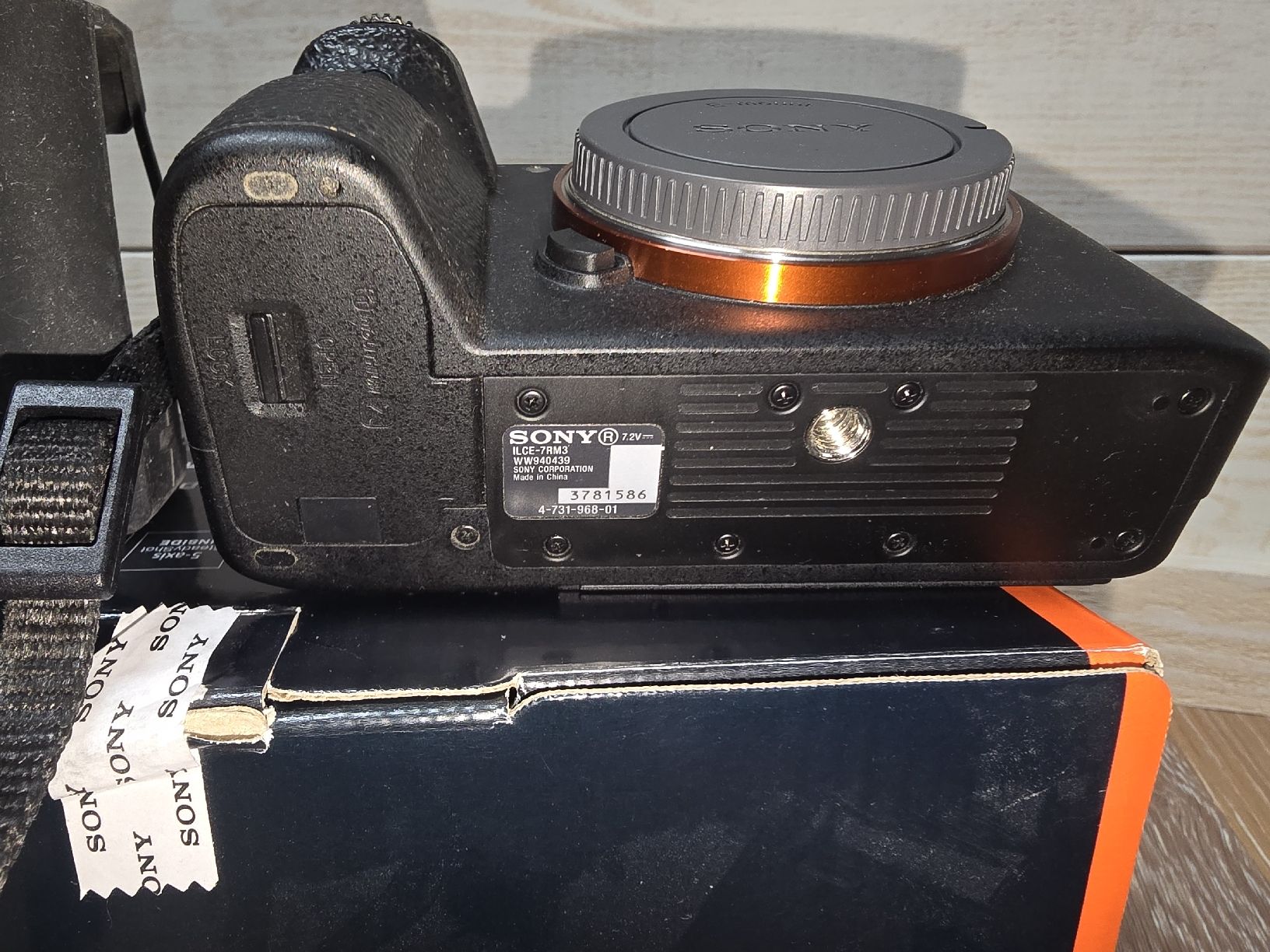 Sony Fotocamera: Magnifique Sony A7R3 – Usato da Cartigny venduto da campingping 4