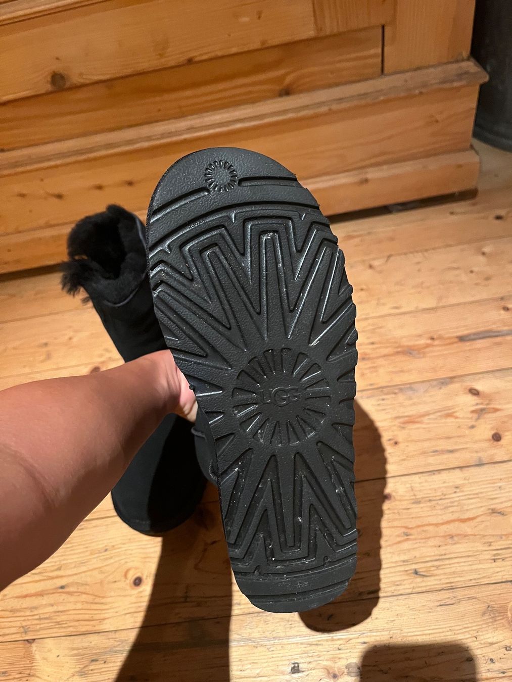 Ugg Scarpe da donna: Original UGG Boots, ungetragen – Nuovo e nell'imballaggio originale da Wil/ZH venduto da Mrsjennienguyen 2