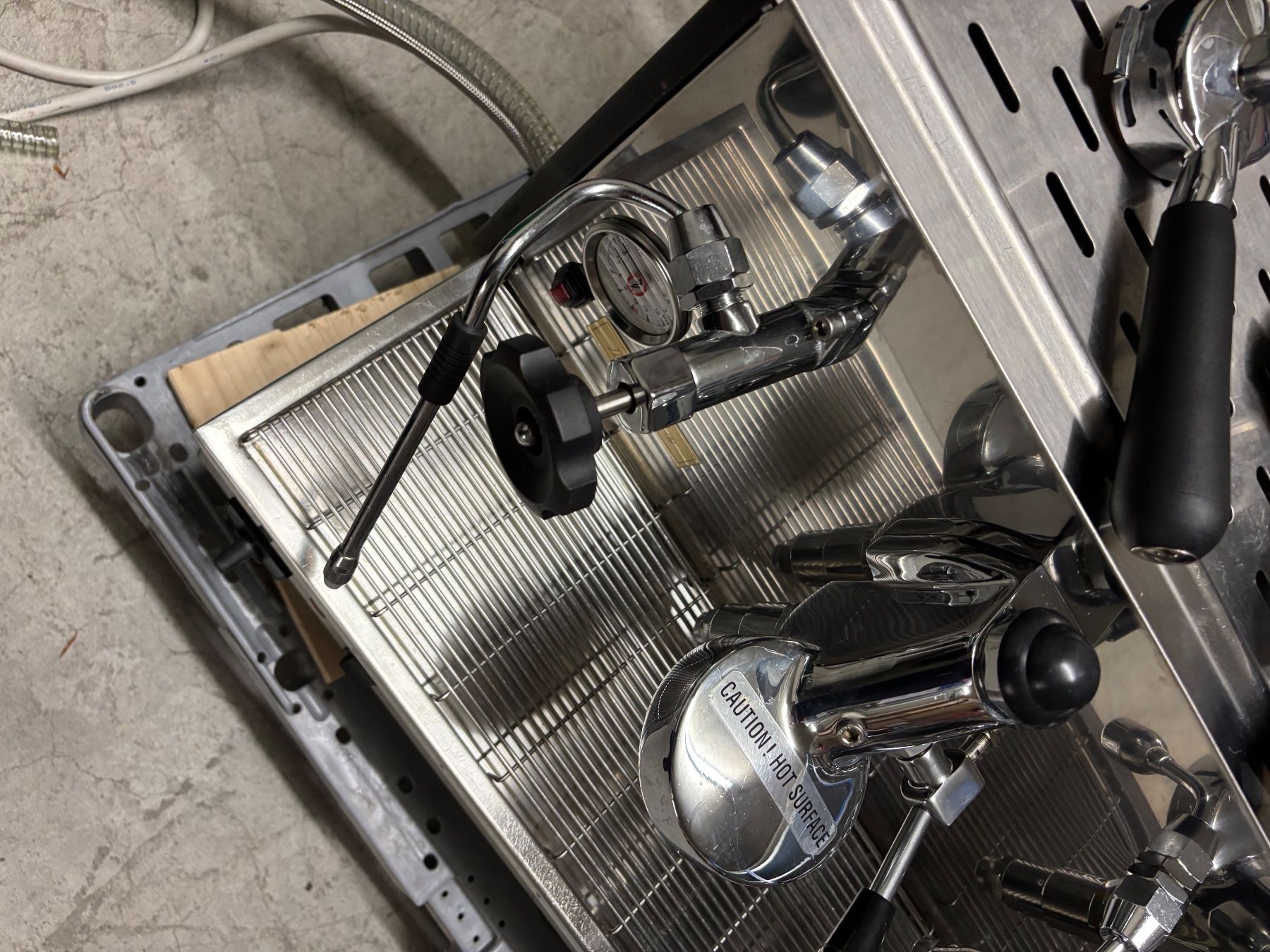 Kaffeemaschinen & Espressomaschinen: Machine à café prof. Ducale 2 groupes acier inoxydable – Gebraucht aus Avenches von Zurcal 8