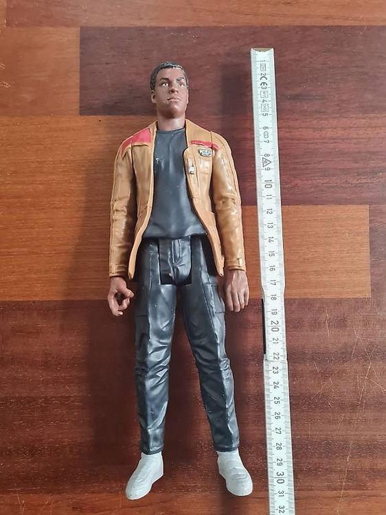 Star Wars Black Series figure #15 FINN (JAKKU) Disney HASBRO edicola - misb