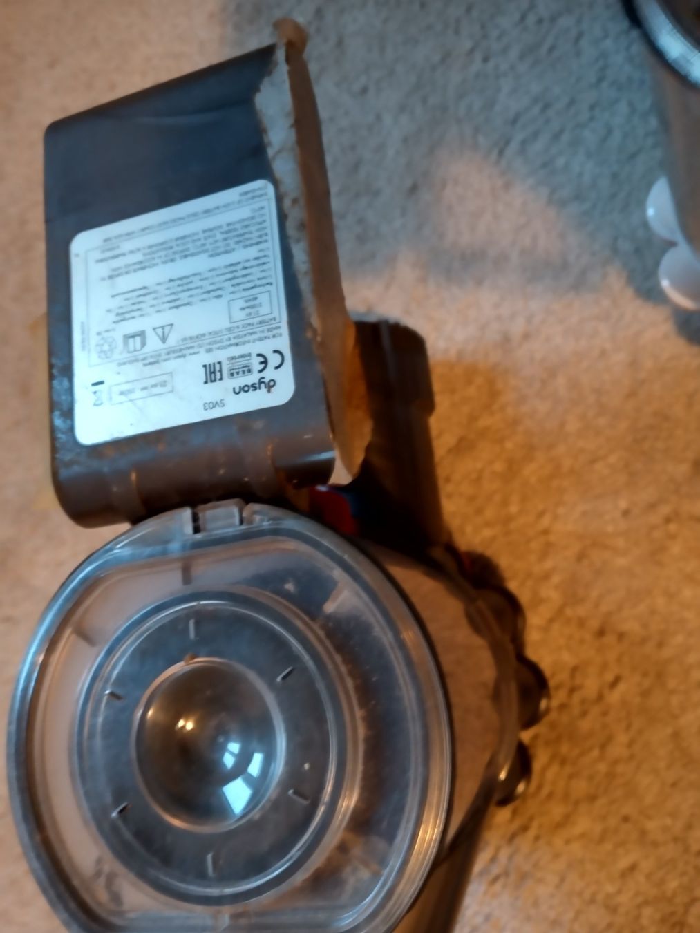 Dyson Aspirapolveri & Accessori: 2x Handstaubsauger Dyson DC62 V6 – Usato da Prez-vers-Siviriez venduto da Monija70 6