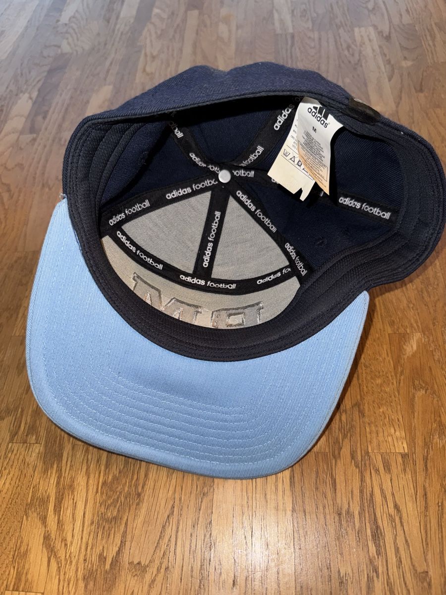 Adidas Copricapi, berretti & cappellini: Real Madrid Adidas Kappe Snapback – Nuovo (secondo la descrizione) da Zwingen venduto da mpr_7ykk 1