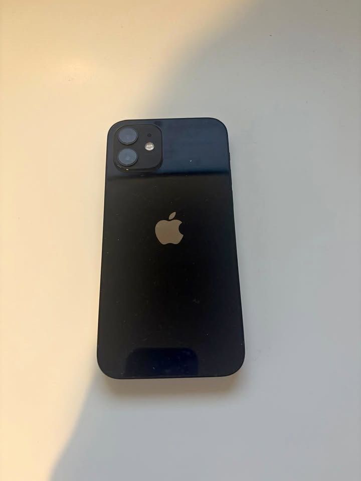 Apple Handys / Smartphones: iPhone 12 – Gebraucht aus Zürich von borbos 3