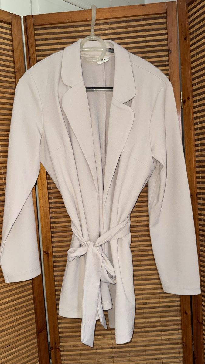 Giacche: Leichte Übergangsjacke, M – Usato da Gümligen venduto da morticiaaddams