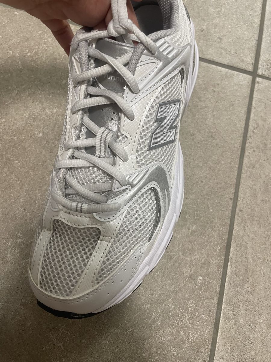 New Balance Chaussures hommes: NEW BALANCE 41.5 – D'occasion à murten par Ester09 3