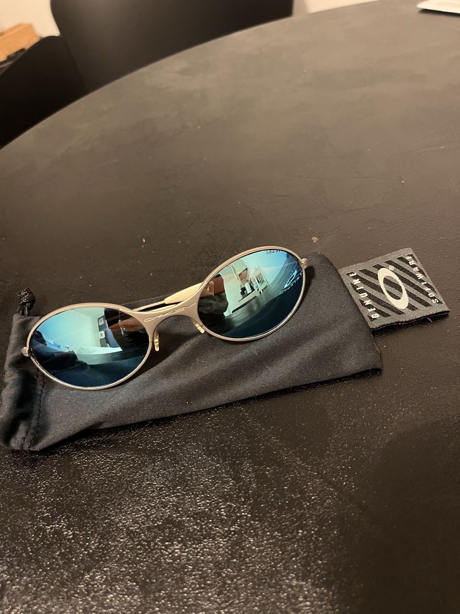 Oakley Occhiali & Lenti: Oakley E-Wire Sonnenbrille 1. Generation Silber blau – Usato da St. Moritz venduto da mat_h6q6 1