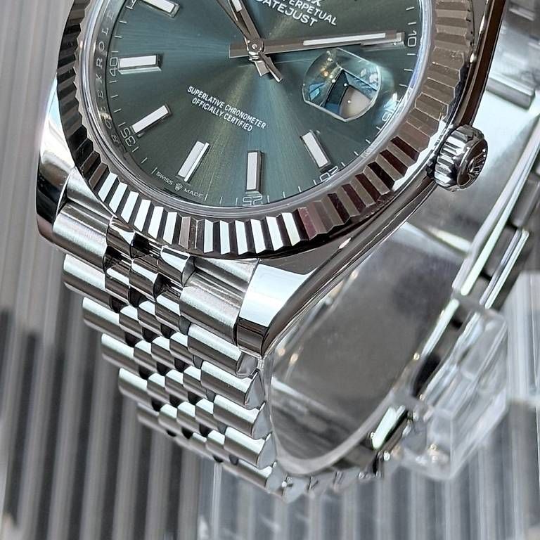 Uhren: Rolex Datejust "Mint" 41mm 126334 – Gebraucht aus Genève von minty.watches 4